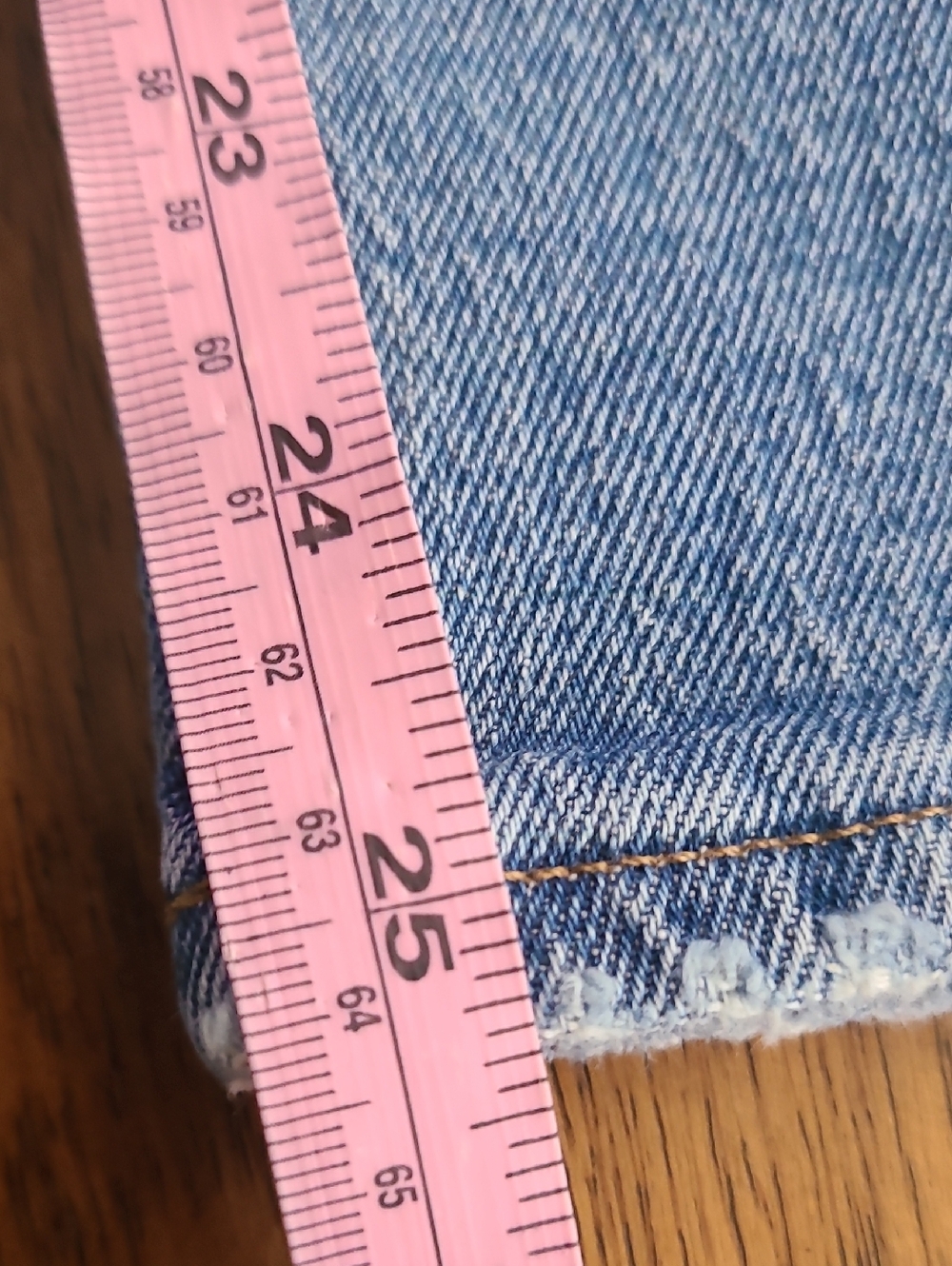 J. Crew 9” Billie Demi Boot Crop Jeans Distressed. Size 24. New - Picture 8 of 8